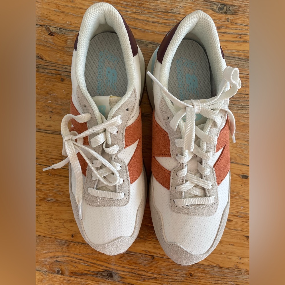 Womens new balance 237 sneakers